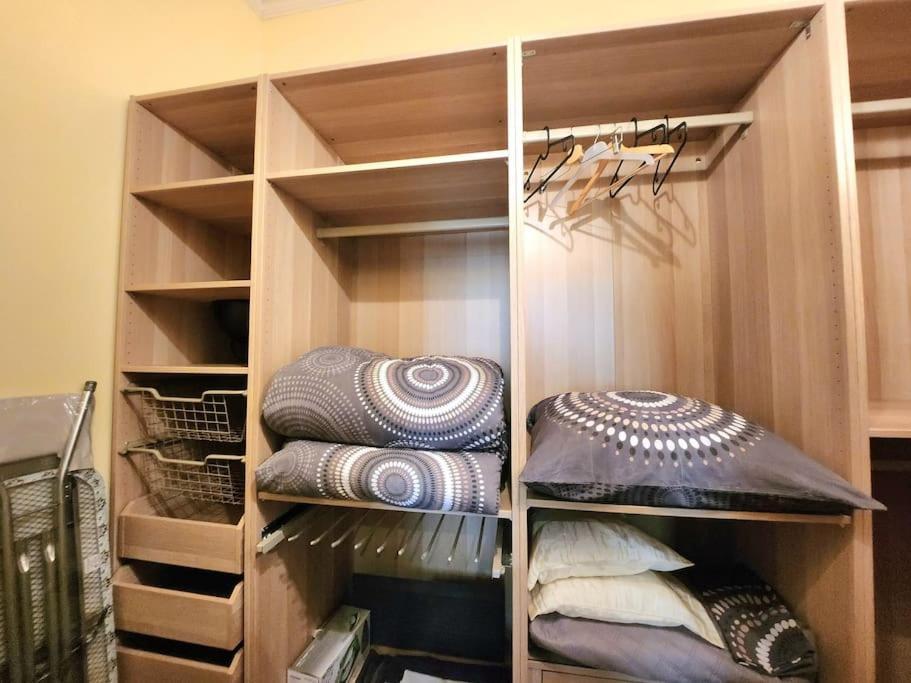 Spacious Apartment 6Min From The Dancing House Praga Exterior foto