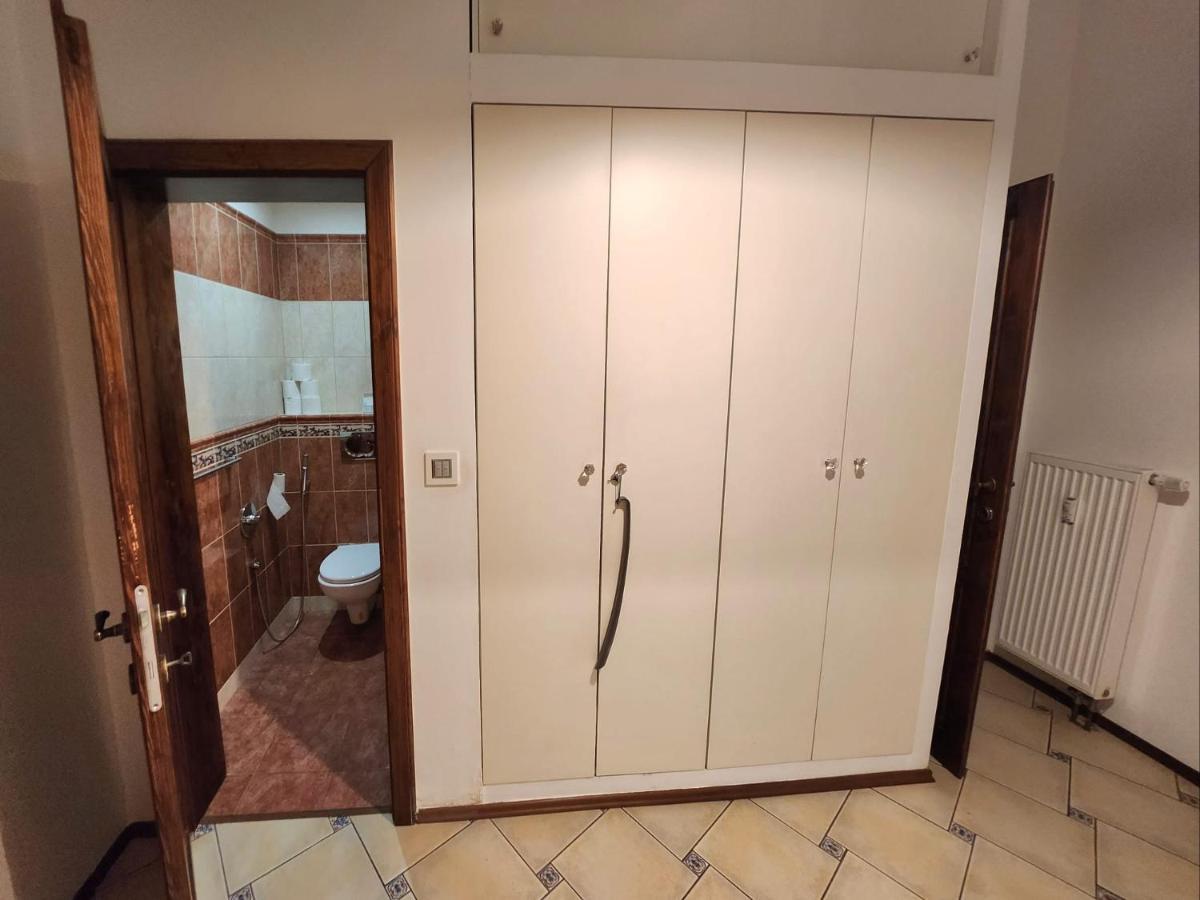 Spacious Apartment 6Min From The Dancing House Praga Exterior foto